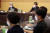 지난달 21일 서욱 국방부 장관(오른쪽 위)이 서울 용산구 국방컨벤션에서 열린 '민·관·군 합동위원회 제2차 정기회의'에서 모두 발언을 하고 있다. 서 장관 왼쪽에 합동위 공동위원장을 맡은 박은정 전 국민권익위원장이 앉아 있다. [뉴스1]