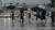 비가 내리는 31일 오후 서울 세종대로 사거리에서 우산을 쓴 시민들이 발걸음을 재촉하고 있다.  뉴스1