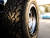 타이어 업체 미쉐린은 타이어 대신 '타이어 사용 거리'를 파는 사업 모델을 만들어 트럭의 '탄소 발자국'을 줄였다. ⓒUnsplash