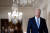 지난달 31일 조 바이든 미국 대통령이 백악관에서 기자회견을 하기 위해 걸어가고 있다. [EPA=연합뉴스]