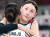 세르비아와 동메달 결정전에서 눈시울을 붉힌 김연경. 태극마크를 달고 뛴 마지막 경기였다. [사진공동취재단]