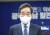 민주당 대선 주자인 이낙연 전 대표가 지난 8일 광주에서 국회의원직 사퇴를 선언하고 있다. 연합뉴스