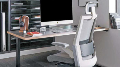 [High Collection] 몸에 맞춘 듯한 완벽한 착석감 … 감각적인 디자인의 프리미엄 의자