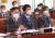 박범계 법무부 장관(왼쪽)이 14일 오전 서울 여의도 국회에서 열린 법제사법위원회 전체회의에서 의원들의 질의에 답변하고 있다. 임현동 기자