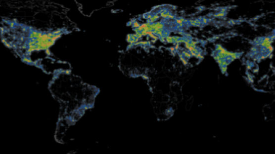 '발광하는' 지구…위성이 찍은 빛공해, 25년간 최대 270% 급증