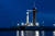 미국 플로리다주 케이프 커내버럴에 있는 미국 항공우주국(NASA)에서 크루 드래곤을 태운 팔콘9 로켓이 우주선 발사대 옆에 서 있다. [사진 AFP=연합뉴스]