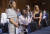 미국 여자 체조선수에 대한 상습적인 성폭행 사건의 수사 과정에 문제를 제기한 체조선수들. 왼쪽부터 알리 레이즈먼, 시몬 베일스, 멕케일라 마로니, 매기 니콜스. 연합뉴스