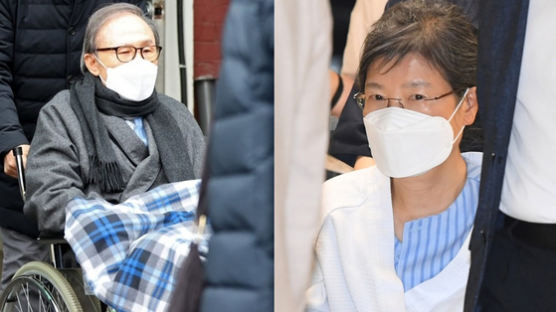 수감된 박근혜·MB 나홀로 추석…특식으로 약과·망고주스