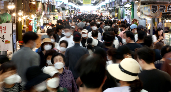 ADB, 한국 성장률 4% 유지…아시아 성장률은 0.1%P 하향