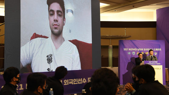 프로배구 한국전력, '부상' 사닷과 결별…다우디 대체 영입