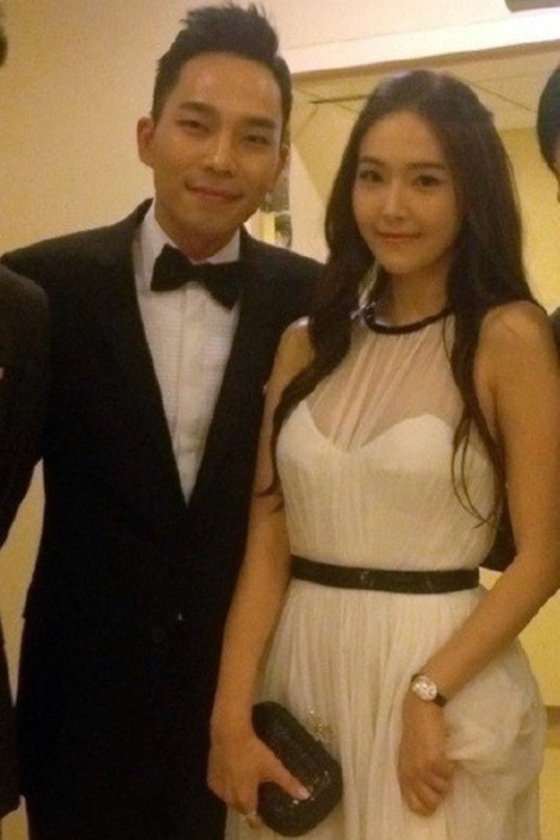 Tyler Kwon y Jessica.  [Photo Daily Sports]