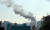 석유화학 업체가 밀집해 있는 전남 여수시 여수국가산업단지에서 하얀 수증기가 올라오고 있다. 연합뉴스
