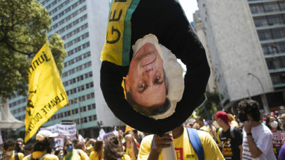 "헌정사상 최악 대통령"…브라질 전역서 대통령 탄핵 시위