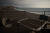 4일 라 팔마 섬 해변의 테이블에 검은 화산재가 덮여 있다. AFP=연합뉴스