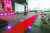 제26회 부산국제영화제 개막을 하루 앞둔 5일 오후 부산시 해운대구 영화의전당에 2년 만에 레드카펫이 설치되고 있다. 송봉근 기자
