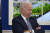 조 바이든 미국 대통령이 6일(현지시간) 백악관으로 기업 지도자들을 불러 최근의 연방정부 부채한도 문제에 대해 이야기를 나눴다. [AP=연합뉴스]