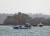 6일(현지시간) 프랑스와 가까운 영국령 저지섬 세인트 헬레나 항구 앞에서 프랑스 국적의 선박이 해상 시위를 벌이고 있다. [AFP=연합뉴스]