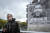 국제 언론 단체 국경 없는 기자회(RSF)의 크리스토프 들루아르 사무총장이 지난해 프랑스 파리에서 알제리 출신 투옥 언론인의 석방을 촉구하는 기자회견을 하고 있다. [AFP=연합뉴스]