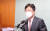 국민의힘 대선주자인 유승민 전 의원이 10일 전북도의회에서 기자회견을 하고 있다. 연합뉴스