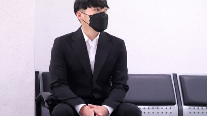 가수 휘성, 프로포폴 상습 투약혐의 항소심도 집행유예