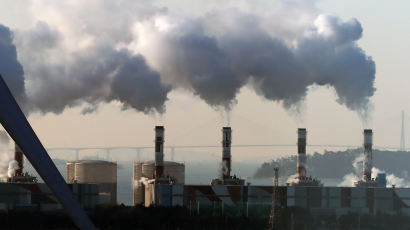 국내 탄소 배출, 2030년 40% 감축-2050년 '탄소중립' 간다