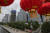 중국이 3분기 성장률을 4.9%라고 18일 발표했다. 베이징 외곽의 한 건설현장. [AP=연합뉴스]