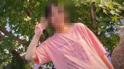 "백신 맞고 12살 딸 죽었다" 중국서 이말 했다가 구금된 엄마