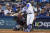 다저스 크리스 테일러가 애틀랜타전 2회 투런 홈런을 때리고 있다. [AP=연합뉴스]