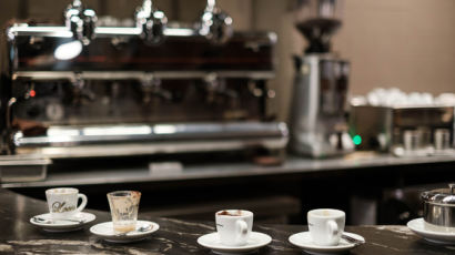 ‘국민음료’ 커피에 새로운 바(BAR)람?…‘에쏘바’ 인기