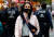독일 수도 베를린의 거리. 마스크를 쓴 시민들이 거리를 지나가고 있다. [로이터=연합뉴스]