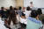 서울 강남구 역삼동 한 영어학원에서 직장인들이 퇴근 뒤 영어 수업을 듣고 있다. 사진 뉴스1 