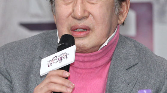 '39세 연하 임신 스캔들' 김용건 방송 복귀, 첫 마디는