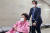 송영길 더불어민주당 대표가 2일 오전 국회에서 이용수 할머니와 면담을 가진 후 휠체어를 밀며 배웅하는 모습. [연합뉴스]