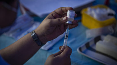WHO, 인도가 개발한 코로나19 백신 ‘코백신’ 긴급사용 승인