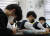 지난달 21일 서울 성북구 석관고등학교에서 고3 학생들이 공부를 하고 있는 모습. 