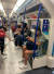 영국 방역규제 해제 후 지하철에서도 마스크를 쓰지 않은 사람들이 늘었다. 연합뉴스