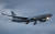  호주에서 긴급 공수한 요소수 2만7천ℓ를 실은 다목적 공중급유 수송기(KC-330)가 11일 오후 김해공항 활주로에 착륙하고 있다. 연합뉴스