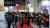 제20회 서울카페쇼가 개막한 지난 10일 오후 서울 강남구 코엑스를 찾은 시민들이 커피와 에스프레소 머신, 커피잔 등 다양한 제품을 살펴보고 있다. 사진 뉴스1