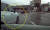고의로 교통 사고를 유발하는 수법으로 대전경찰청에 검거된 대전지역 폭력조직원들이 차선을 변경하는 차량(노란색 원)을 들이받고 있다. [사진 대전경찰청]