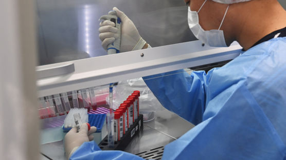 응급실 비상…위드 코로나에 신속 PCR 검사기 품귀 대란