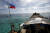 스프래틀리 군도의 분쟁 지역인 세컨드 토마스 암초에 파견된 필리핀 군함. [로이터=연합뉴스]
