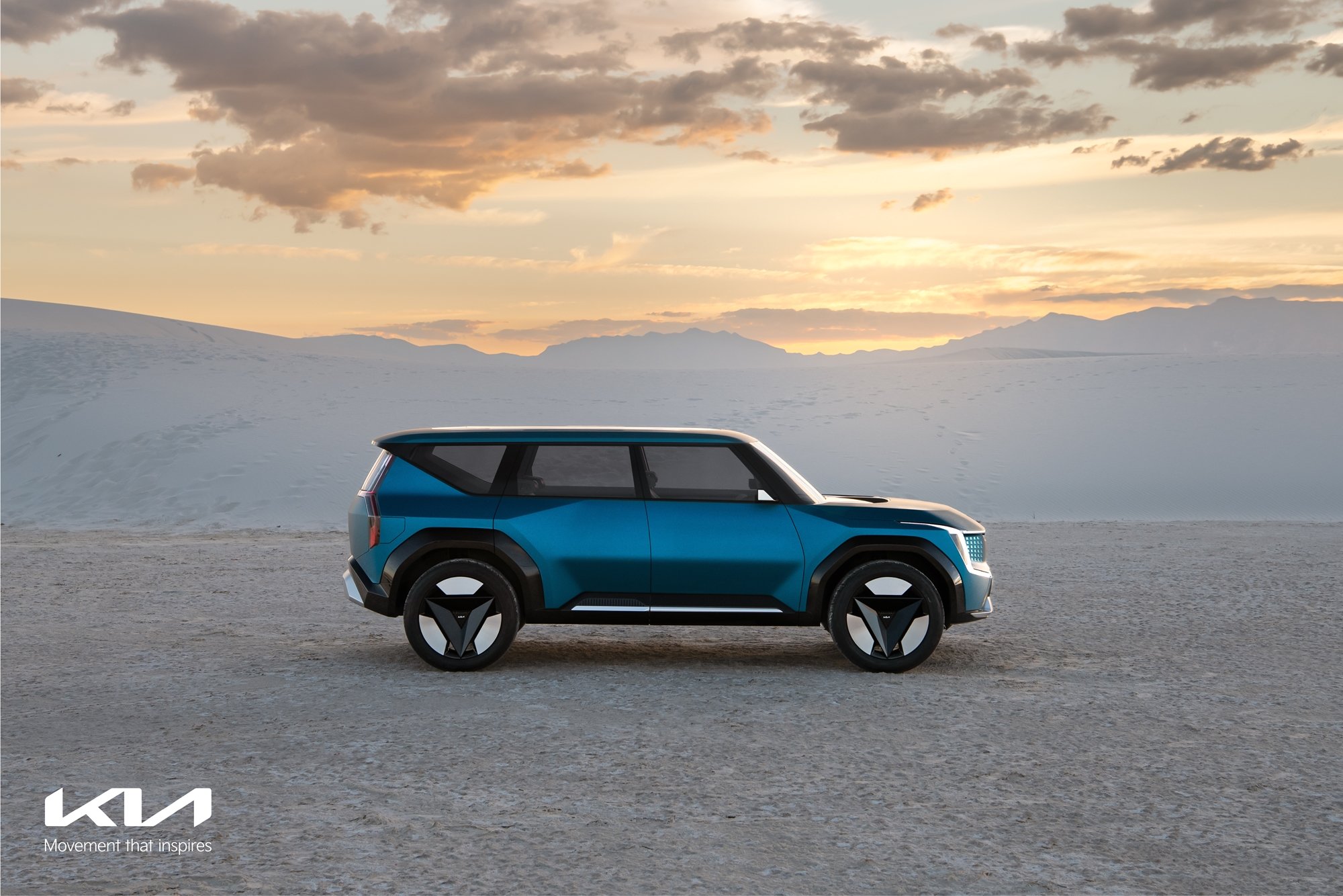 17일 기아는 LA오토쇼에서 대형 전기 SUV '더 기아 기아 콘셉트 EV9'을 첫 공개했다. 사진 기아