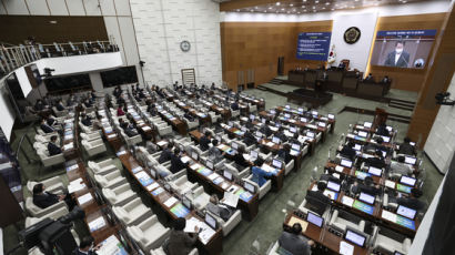 "로또된다"···시의회, 오세훈표 안심소득 끝까지 태클 거는 까닭 