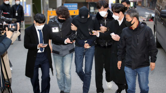 '신변보호' 전 여친 살해범, 범행 전날 흉기 구입…계획범죄 정황