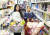 김인아(충남 우성중 2·왼쪽)·김해승(충북 청천초 4) 학생기자가 소비자 권리 및 소비자 보호 의식을 위한 ‘소비자의 날’을 맞아 현명한 소비에 대해 알아봤다.