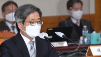 법관대표 '김명수 인사' 비판…"재판신뢰 저해한 이례적 잔류"