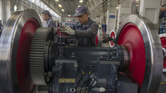 중국 생산자물가 12.9% 급등, 스태그플레이션 우려 커졌다
