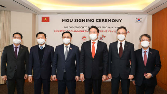 [경제브리핑] 최태원, 베트남 국회의장 만나 “탄소 감축 협력”