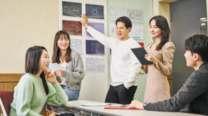 [Best 창업허브대학] 창업 교육부터 멘토링까지 전 주기 지원22년 연속 ‘최우수 창업보육센터’ 선정