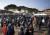 12일 오후 서울 마포구 월드컵공원 평화광장에 마련된 임시선별검사소 앞에서 시민들이 코로나19 검사를 받기 위해 대기해 있다. 연합뉴스
